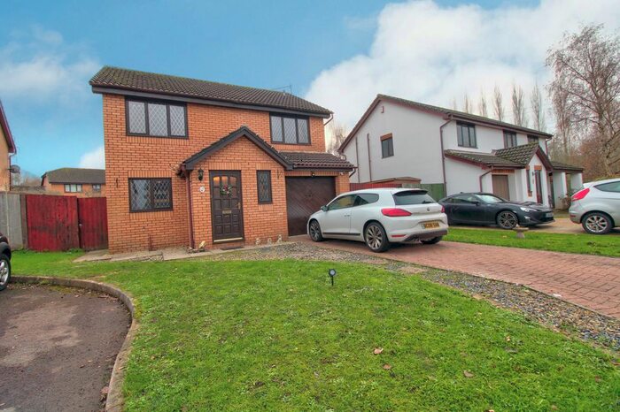 4 Bedroom Detached House For Sale In De Ballon Close, Ysbytty Fields, Abergavenny, NP7