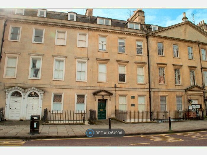 2 Bedroom Flat To Rent In North Parade, Bath, BA2