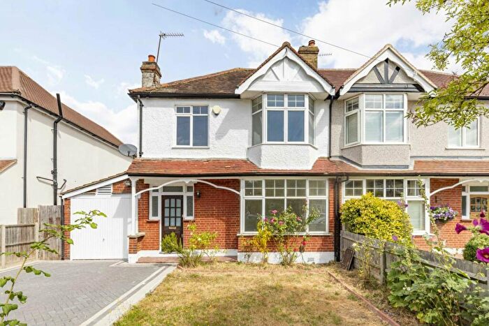 3 Bedroom House To Rent In Thetford Road, New Malden, KT3