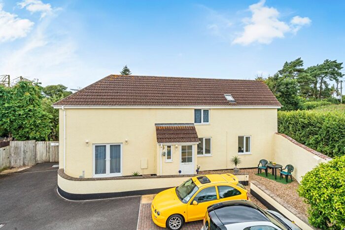 3 Bedroom Barn Conversion To Rent In Oakhayes Road, Woodbury, Exeter, EX5