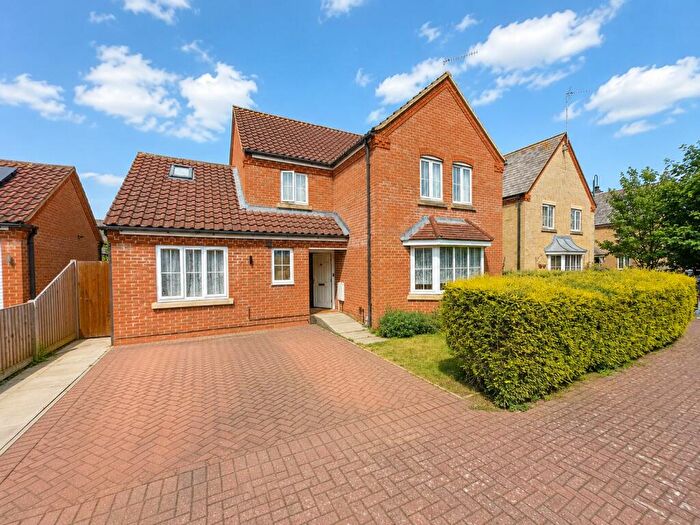 5 Bedroom Detached House For Sale In Tern Road, Hampton Hargate, Peterborough, PE7