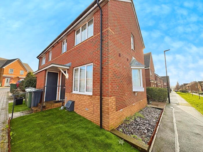2 Bedroom Terraced House For Sale In Cromwell Avenue, East Cowes, Isle Of Wight, PO32