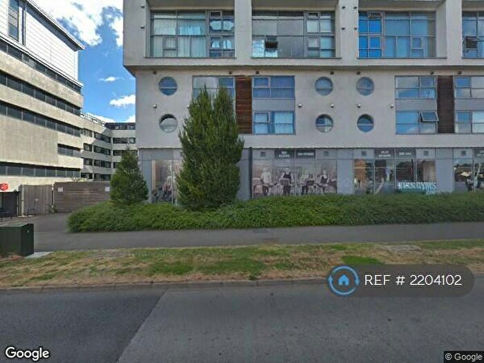 1 Bedroom Flat To Rent In Beckhampton Street, Swindon, SN1