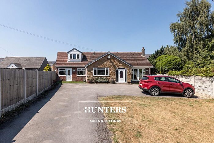 5 Bedroom Detached House For Sale In Womersley Road, Knottingley, WF11