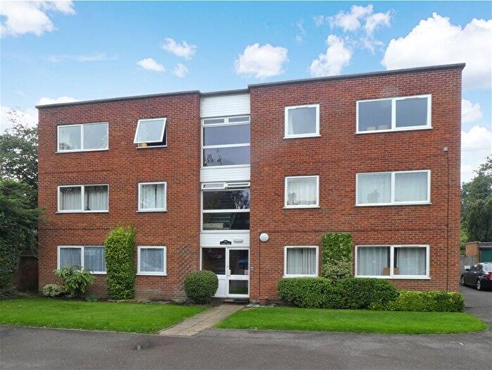 1 Bedroom Flat To Rent In Lower Luton Road, Harpenden, AL5