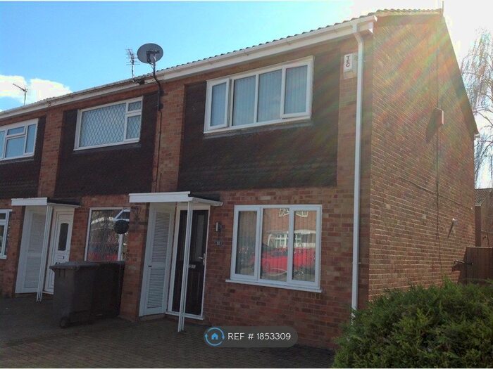 2 Bedroom End Of Terrace House To Rent In Ilford Close, Bedworth, CV12