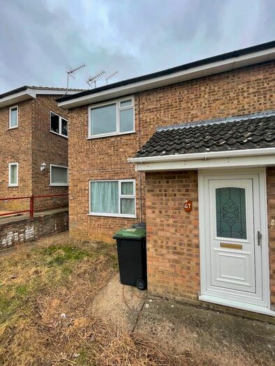 1 Bedroom Flat To Rent In Thirlmere Drive, Stowmarket, IP14