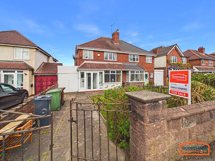 3 Bedroom Semi Detached House For Sale In Wolverhampton Road, Pelsall, WS3