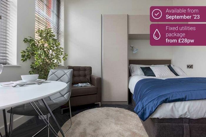 1 Bedroom Apartment To Rent In King Street, Manchester, Greater Manchester, M2