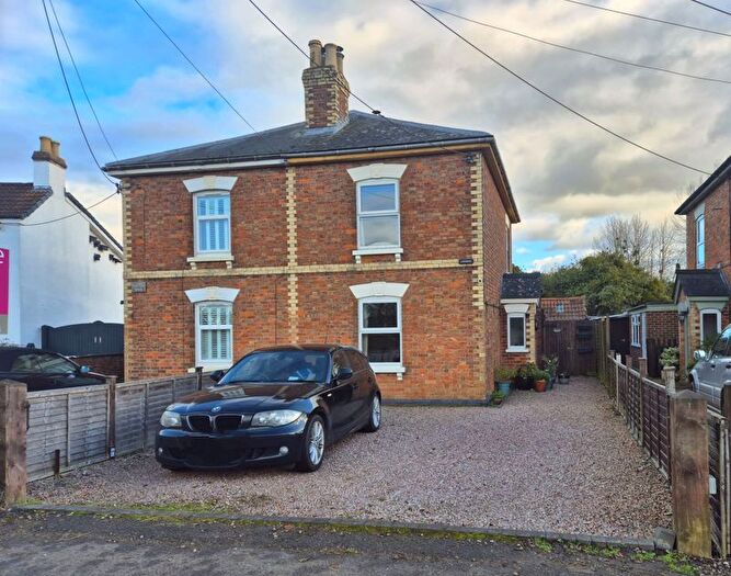 2 Bedroom Cottage To Rent In Moor Street, Saul, Gloucester, GL2