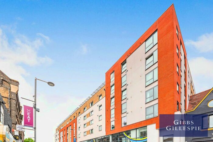 2 Bedroom Flat To Rent In Uxbridge Road, London, W13