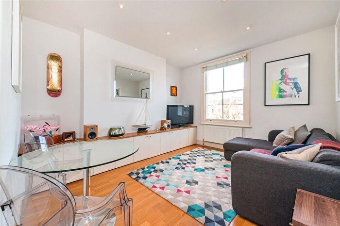 2 Bedroom Flat For Sale In Shirland Road, Little Venice, W9