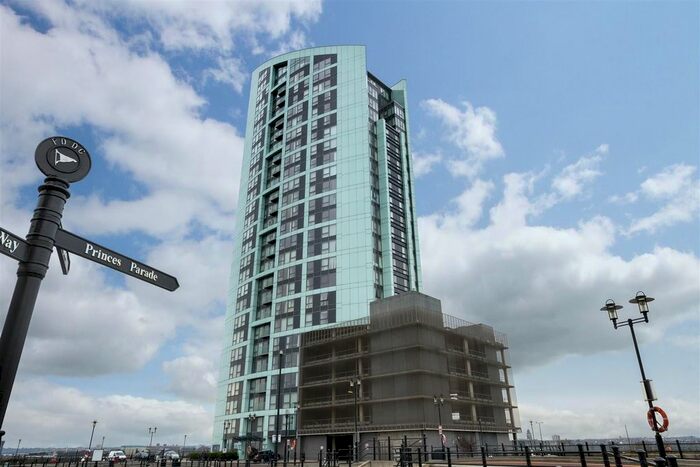 2 Bedroom Flat To Rent In Alexandra Tower, Princes Parade, Liverpool, L3