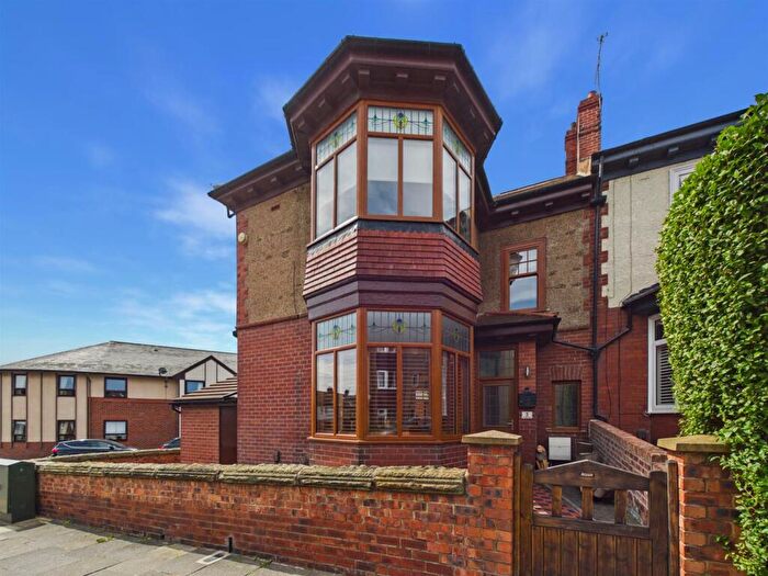 3 Bedroom End Of Terrace House For Sale In Whitley Road, Whitley Bay, NE26