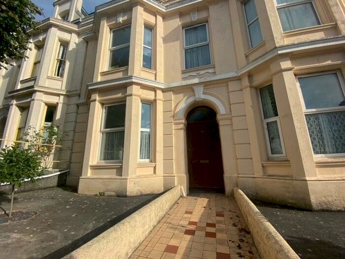 1 Bedroom Flat To Rent In Kingsley Road, Mutley, Plymouth, PL4