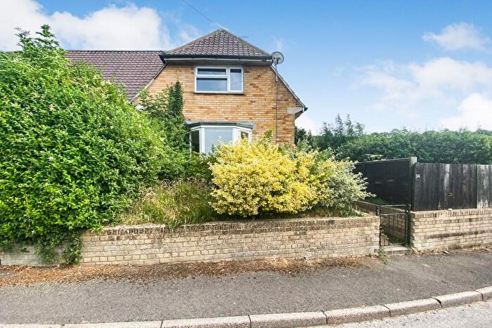 3 Bedroom End Of Terrace House For Sale In Clyffe Pypard, Swindon, Wiltshire, SN4
