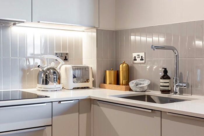 1 Bedroom Flat To Rent In Ten Degrees, Croydon, CR0