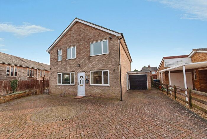 4 Bedroom Detached House For Sale In Campbells Close, Spalding, PE11