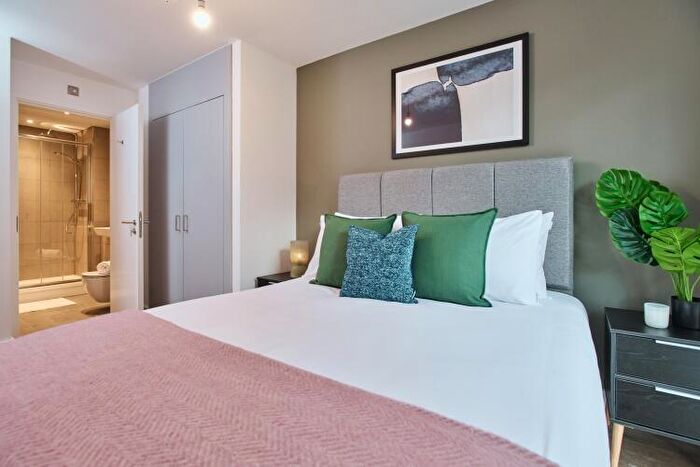 2 Bedroom Apartment To Rent In Westminster Way Botley, OX2