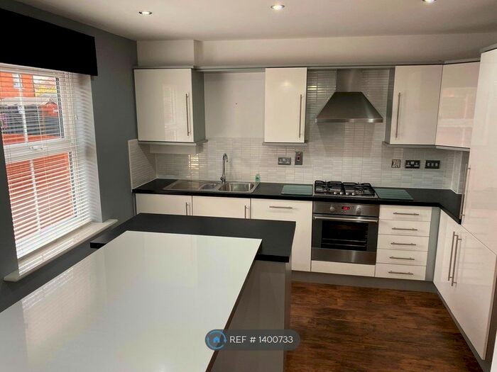 2 Bedroom Terraced House To Rent In Chapel Street, Sandbach, CW11