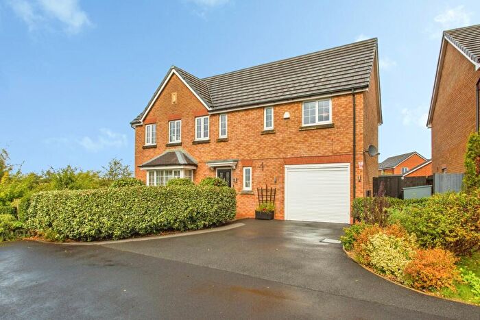 4 Bedroom Detached House For Sale In Goldfinch Drive, Clifton, Preston, Lancashire, PR4