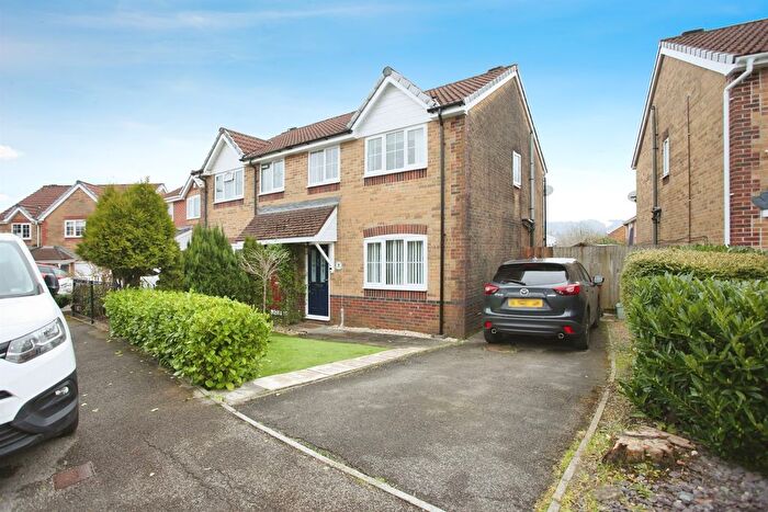 3 Bedroom Semi-Detached House For Sale In Heol Tyddyn, Caerphilly, CF83