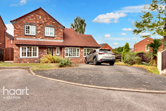 3 Bedroom Detached House For Sale In Summerfields Way South, Ilkeston, DE7