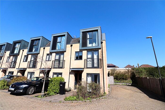 4 Bedroom End Of Terrace House For Sale In Red Lion Lane, Bath, BA2