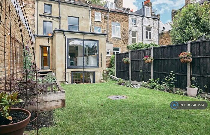 4 Bedroom Terraced House To Rent In Forest Hill Road, London, SE22