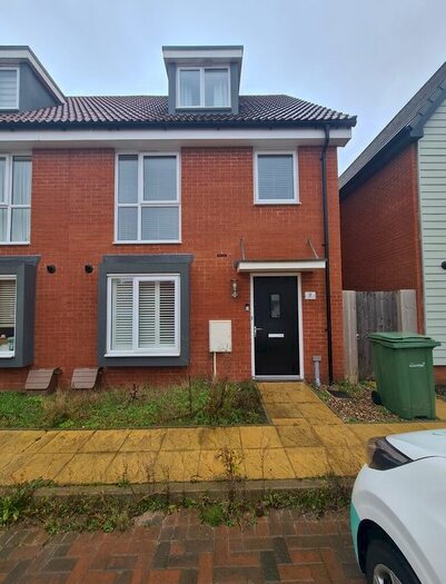 3 Bedroom Terraced House To Rent In Velvet Close, Wymondham, NR18