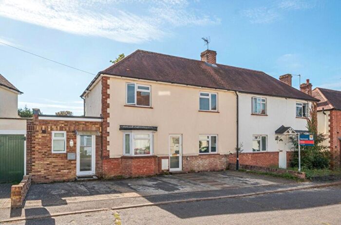 6 Bedroom Semi Detached House For Sale In Hereford Close, Guildford, Surrey, GU2