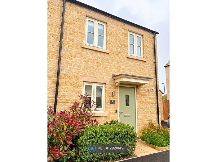 2 Bedroom Semi-Detached House To Rent In Fitzherbert Close, Tetbury, GL8
