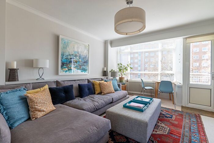 2 Bedroom Flat To Rent In Milmans Street, Chelsea, SW10