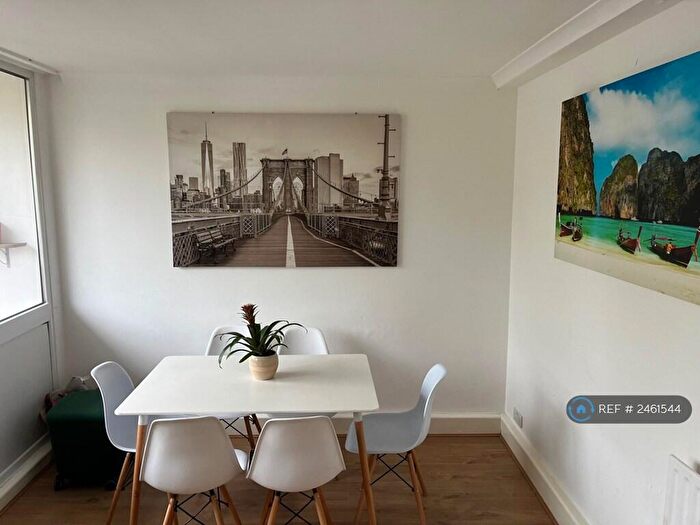 4 Bedroom Flat To Rent In Dacres Road, London, SE23