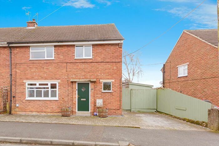 3 Bedroom Semi-Detached House For Sale In Paske Avenue, Gaddesby, Leicester, Leicestershire, LE7