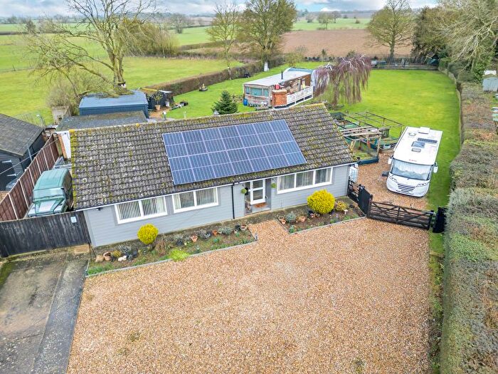 4 Bedroom Detached Bungalow For Sale In Brettenham, Ipswich, IP7