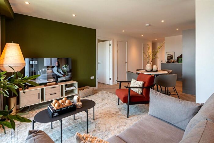 2 Bedroom Apartment To Rent In Skinner Street, Leeds, LS1