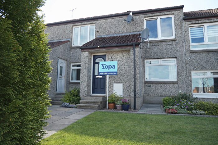 1 Bedroom Maisonette For Sale In Lee Crescent North, Aberdeen, AB22