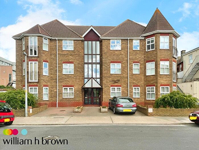 2 Bedroom Flat To Rent In Harold Road, Clacton-On-Sea, CO15