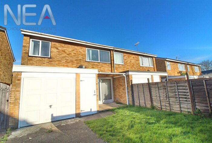 3 Bedroom Semi-Detached House To Rent In Ulster Close, Caversham Park Village, Reading, RG4