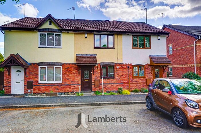 2 Bedroom Terraced House For Sale In Terrys Close, Abbeydale, B98