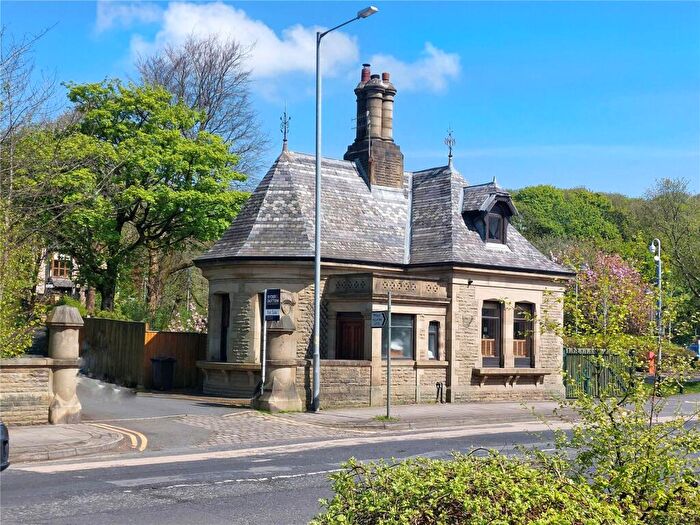 2 Bedroom Detached House For Sale In Bacup Road, Rawtenstall, Rossendale, BB4