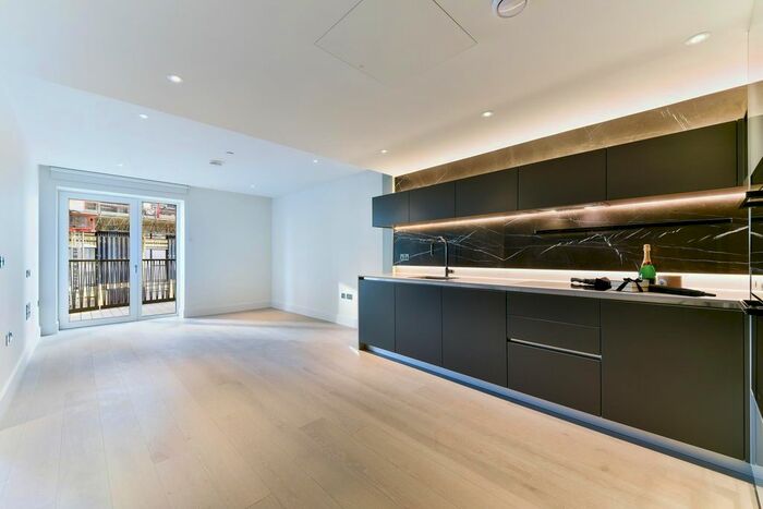 1 Bedroom Flat To Rent In Cassini Apartments, White City Living, London, W12