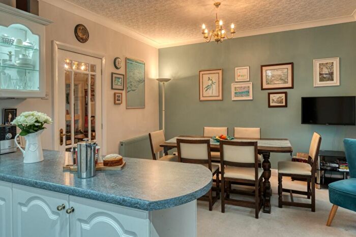 3 Bedroom Detached House For Sale In Bowlacre Road, Gee Cross, SK14