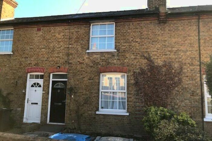 3 Bedroom Terraced House To Rent In Chipstead Valley Road, Coulsdon, CR5