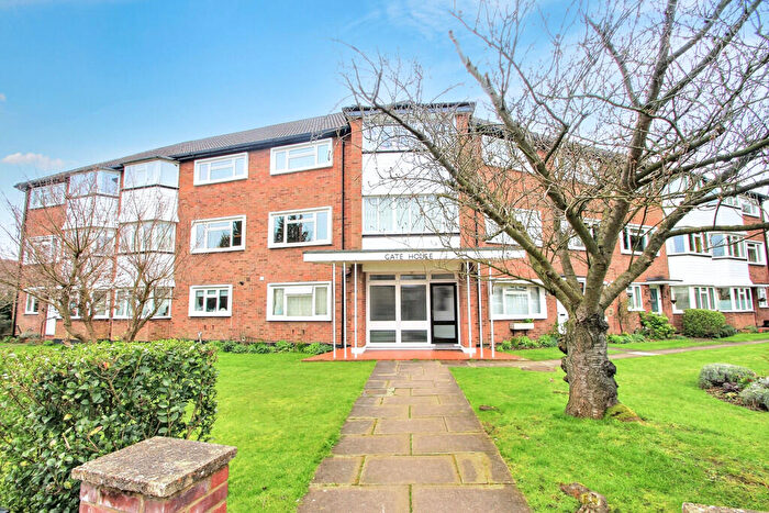 2 Bedroom Apartment To Rent In Ditton Road, Surbiton, KT6