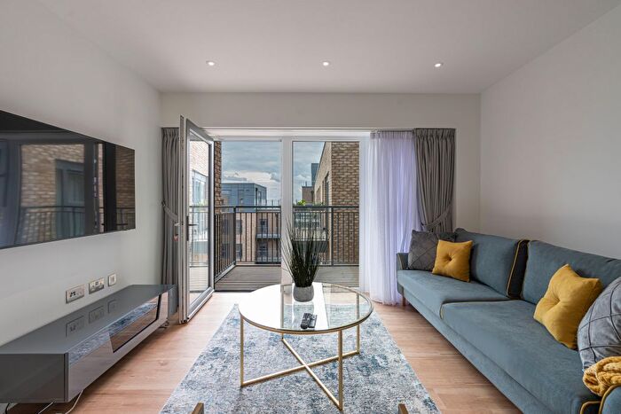 2 Bedroom Flat For Sale In Beaufort Square, Fermont House, London, NW9