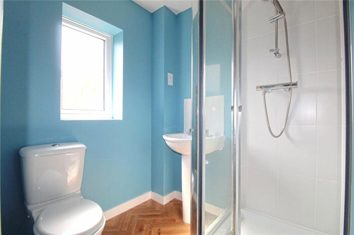 4 Bedroom Detached House For Sale In Gundy Grove, Trowbridge, BA14