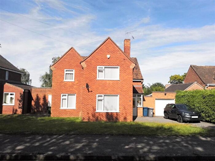 3 Bedroom Detached House For Sale In Inholms Gardens, Flintham, Newark, NG23