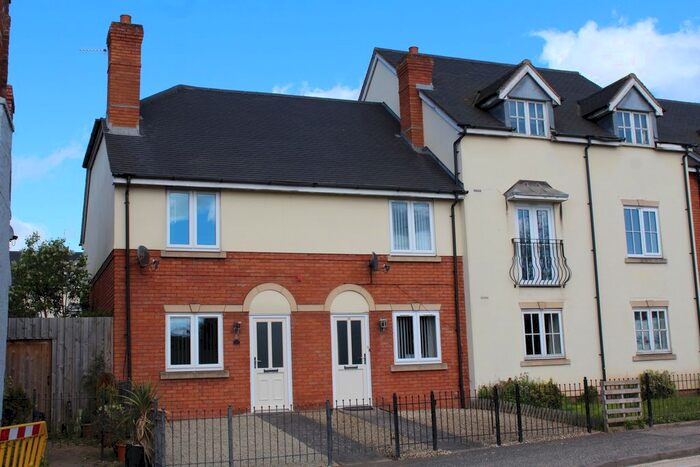2 Bedroom Terraced House To Rent In Swan Court, Burford, WR15